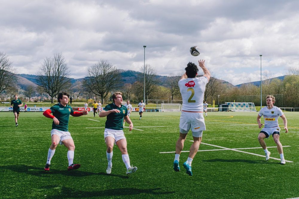 Mehr Grip im Rugby: Trimona Rugby Sprayharz für optimale Ballkontrolle